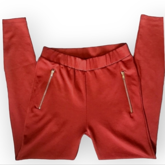 Forever 21 Pants - NWOT F21 wine-colored high-rise cigarette pants